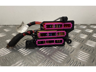 Блок предохранителей 4H0941824 Volkswagen Golf VII