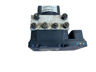 Блок АБС 8619968, P08619975   Volvo  V70  2000 - 2004 года