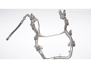 Vstřikovací lišta 1437443 BMW X5 E53 pro benzínový motor 4.6 M62B46 468S1 4.6is