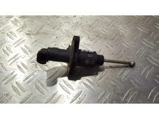 Главный цилиндр сцепления