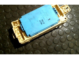 Блок предохранителей MR243161, 0000 Mitsubishi Galant