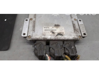 Блок управления двигателем Блок управления 0281010592 Peugeot 306