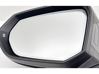 Зеркало электрическое Audi Q3 F3 2018 - года