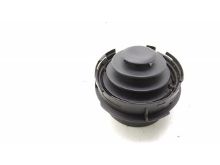 Боковая воздушная решётка