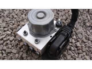 Jednotka ABS A0004312600 Mercedes-Benz GLA W156 2013
