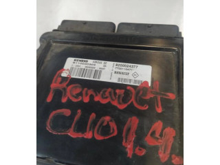 Блок управления двигателем Блок управления 8200024377   Renault Clio I