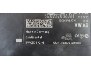 Блок комфорта 5Q0937084AH   Skoda Octavia Mk3 (5E)   