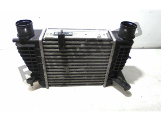 Интеркулер  8200471885--B   Renault Clio III 