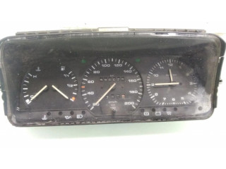 Přístrojová deska Volkswagen Transporter - Caravelle T4 1994 81117657