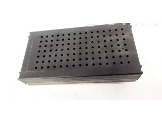 Блок предохранителей  08679899, 08696098   Volvo S70  V70  V70 XC    