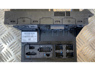 Блок предохранителей 2115453801   Mercedes-Benz E W211    