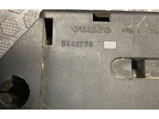 Блок предохранителей 9441776 Volvo S80
