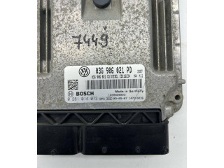 Řídící jednotka 03G906021PD   Volkswagen Caddy 2008