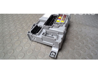 Блок предохранителей  517935210, NICHTZUTREFFEND   Ford Ka    