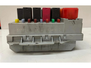 Блок предохранителей 51742420, 51742420   Alfa Romeo GT    