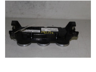 Блок управления климат-контролем    Fiat 500L