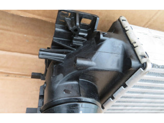 Интеркулер P32249909 Volvo XC40