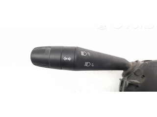 Мултифункционный включатель управления / ручка