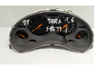 Панель приборов 81117906   Opel Tigra A       