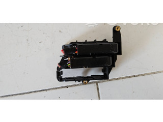 Pojistková skříňka 4F1971845A Audi A6 Allroad C6 2006