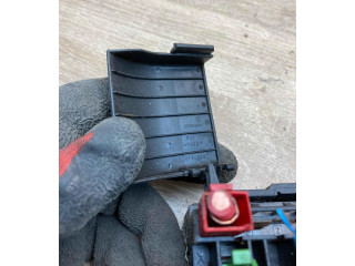 Блок предохранителей 357937039, 6N0971006 Volkswagen Caddy