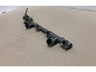 Топливная рампа    Daihatsu YRV   для двигателя K3-VE