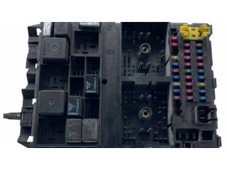 Блок предохранителей P56042942AC, 518722004   Jeep Grand Cherokee (WJ)    