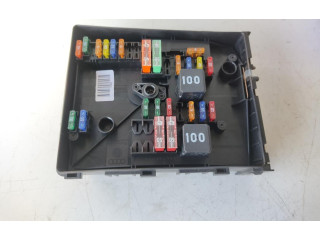 Блок предохранителей Audi A3 S3 A3 Sportback 8P