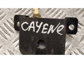 Замок задней крышки