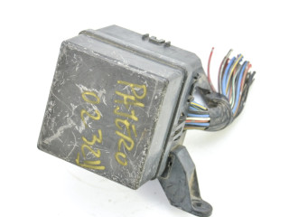   Pojistková skříňka MR482591, PR045-00000   Mitsubishi Pajero 1990