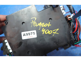 Блок предохранителей 8637A318, 519087902 Mitsubishi Outlander