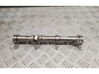 Vstřikovací lišta 06M133316L Audi Q7 4M DCB