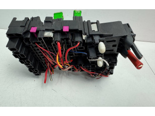 Блок предохранителей 5Q0937615C Volkswagen Golf VII