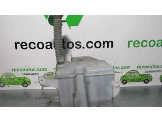 Бачок оконной жидкости