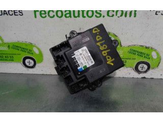 Блок управления A1698206826   Mercedes-Benz A W169