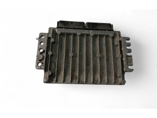 Блок управления двигателем ECU 8200109025, S110110016B Renault Kangoo I 2000