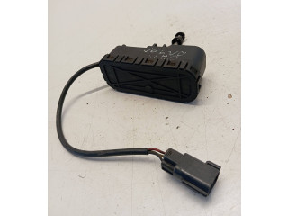 Моторчик стеклоочистителя 0390206219    Volvo V70