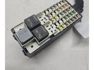 Блок предохранителей Jaguar XE