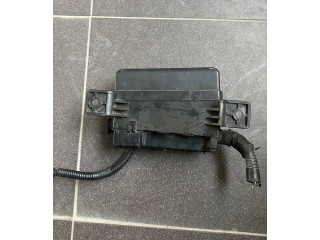 Блок предохранителей 0K53A67BX1 KIA Sorento