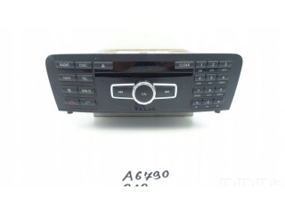 Радио/ проигрыватель CD/DVD / навигация