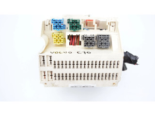 Блок предохранителей 6849815, 3515171 Volvo C70