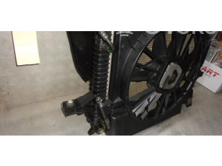 Рулевая рейка Радиатор охлаждающей жидкости 30665985 Volvo XC90 2003 - 2006 года