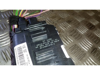 Блок предохранителей 9665492680   Citroen C4 Grand Picasso    