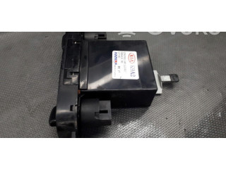 Блок управления климат-контролем OK9A261190   KIA Clarus