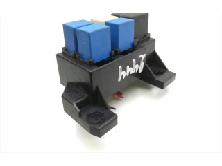 Блок предохранителей 91346-3E341   KIA Sorento    