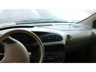 Интеркулер Chrysler Voyager 2.5