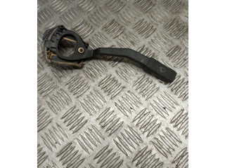 Ручка стеклоочистителей 811953503C Audi 80 90 B2