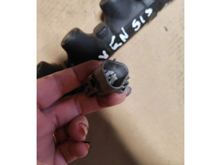 Vstřikovací lišta 8945812010   Toyota Avensis T220     