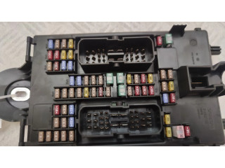 Pojistková skříňka 32142591 Volvo S90, V90 2021