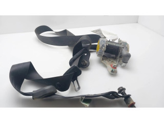 Передний ремень безопасности